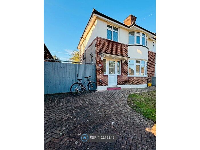 3 Bedroom Semi-Detached House To Rent In Elmbridge Avenue, Surbiton, KT5