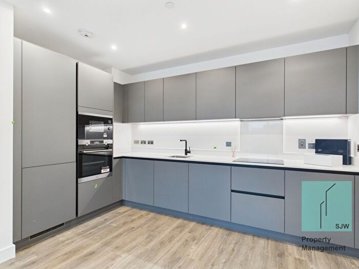 1 Bedroom Flat To Rent In Eddington Avenue, Cambridge, CB3