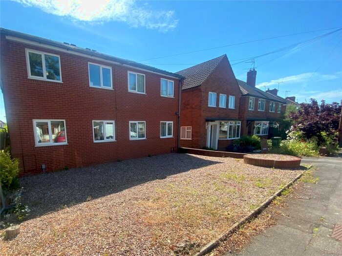 1 Bedroom Apartment To Rent In Neville Avenue, Kidderminster, Worcestershire, DY11