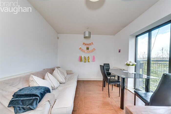 4 Bedroom Terraced House To Rent In Stroudley Road, Brighton, BN1