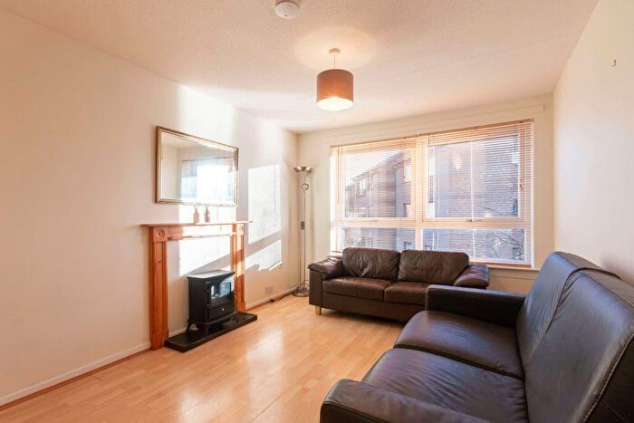 1 Bedroom Flat To Rent In L North Fort Street, Edinburgh, EH6