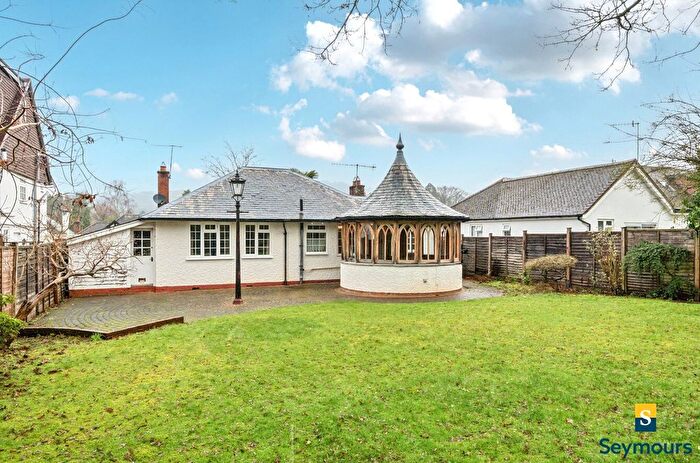 3 Bedroom Bungalow For Sale In Chilworth, Guildford, Surrey, GU4