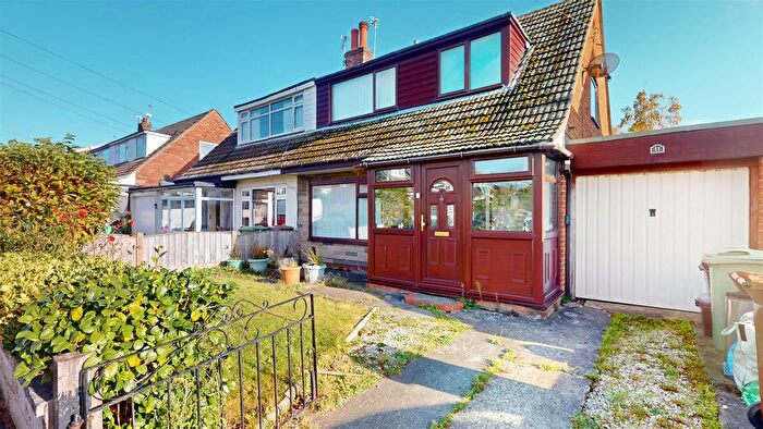 3 Bedroom Semi-Detached House For Sale In Kendal Drive, Rainford, St. Helens, WA11