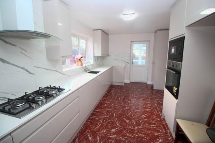 3 Bedroom Semi-Detached House To Rent In Salt Hill Way, Slough, SL1