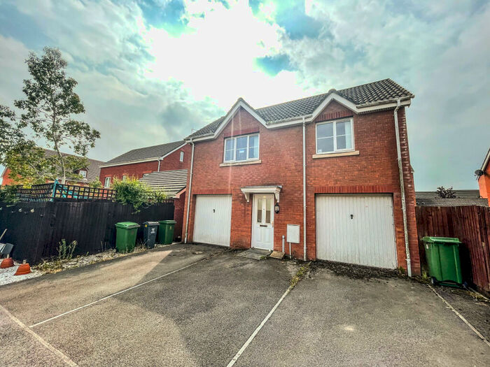 1 Bedroom House To Rent In Watkins Square, Llanishen, Cardiff, CF14