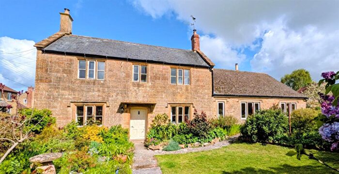 6 Bedroom Detached House For Sale In Tintinhull, Yeovil, BA22