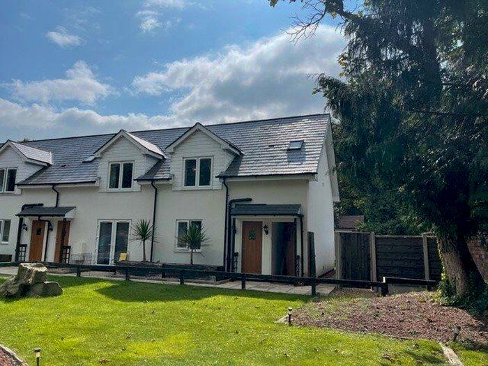 2 Bedroom Flat To Rent In Cavendish House, Cavendish Road, Eccles, M30