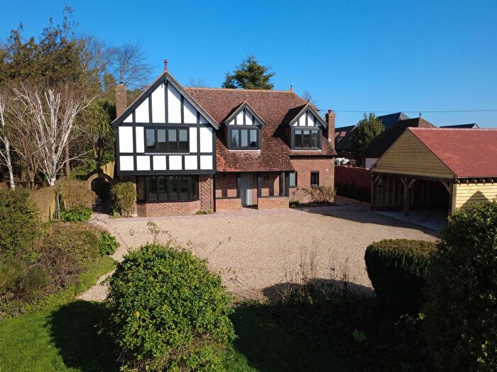 5 Bedroom Detached House For Sale In Monkton Road, Minster, Kent, CT12