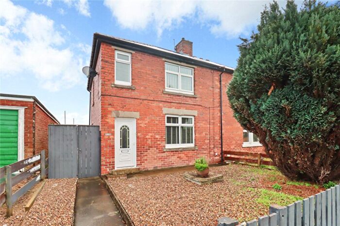 2 Bedroom Semi-Detached House For Sale In Collingwood Avenue, Wallsend, Tyne And Wear, NE28