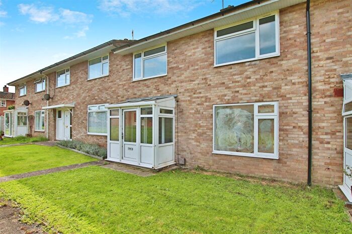 3 Bedroom Terraced House For Sale In Wykeham Field, Wickham, Fareham, PO17