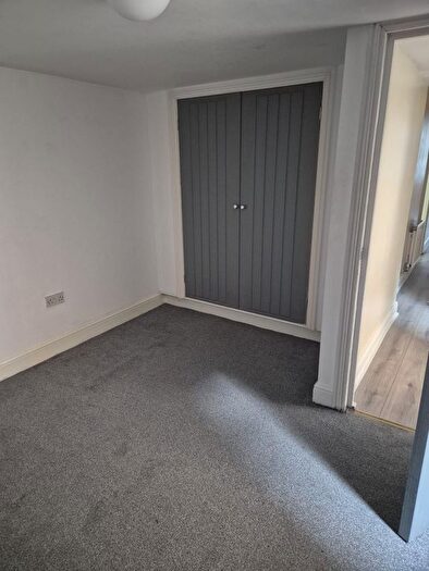 2 Bedroom Flat To Rent In Ethelbert Crescent, Margate, CT9