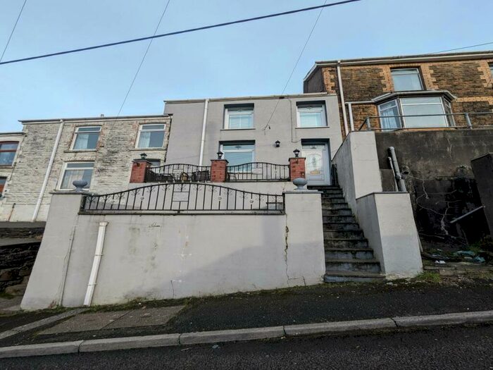 3 Bedroom House To Rent In Villiers Road, Blaengwynfi, SA13