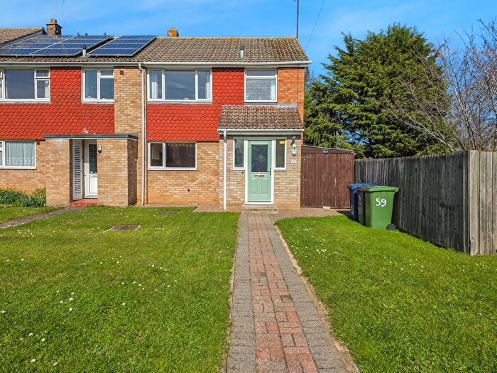 3 Bedroom End Terrace House For Sale In Harbour Avenue, Comberton, CB23