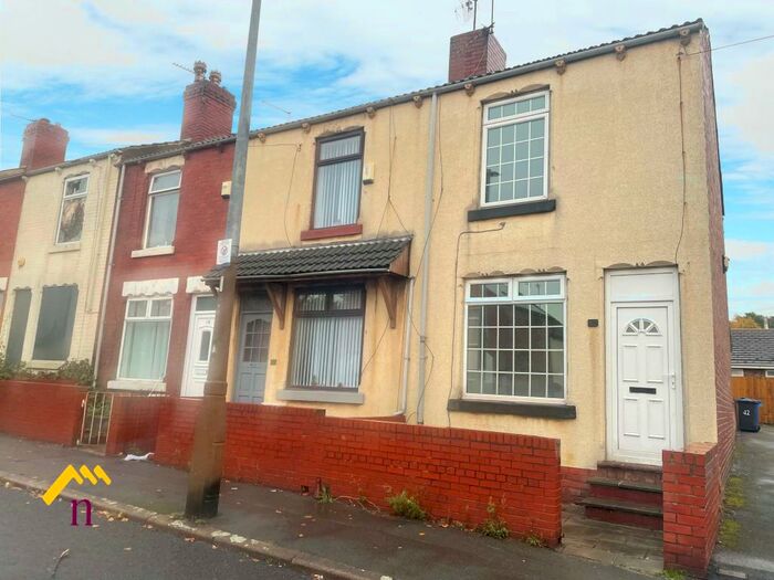 2 Bedroom End Of Terrace House To Rent In West Road, Mexborough, S64