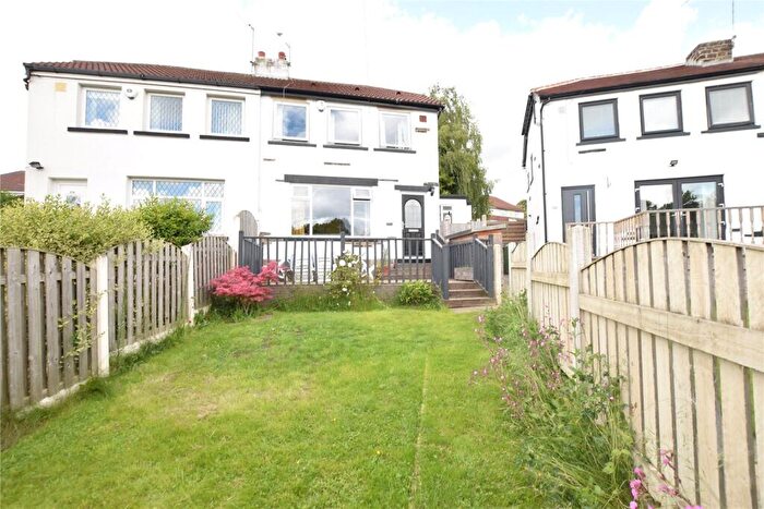 3 Bedroom Semi Detached House To Rent In Broadway, Horsforth, Leeds, West Yorkshire, LS18