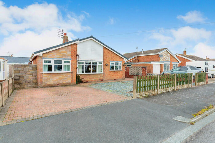 4 Bedroom Bungalow To Rent In Ennerdale Avenue, Fleetwood, FY7