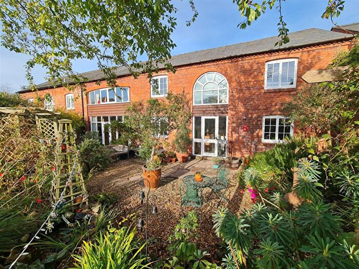 4 Bedroom Property For Sale In Tyberton, Madley, Hereford, HR2