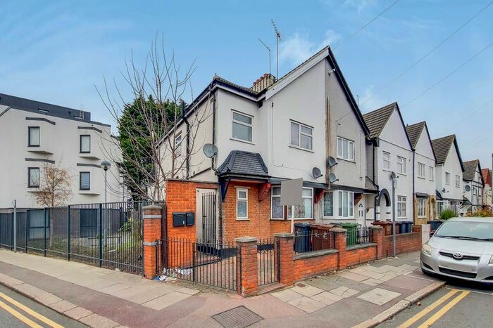 2 Bedroom Maisonette To Rent In Tanner Street, Barking, IG11