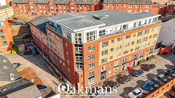 2 Bedroom Flat For Sale In George Street, Birmingham, West Midlands, B3