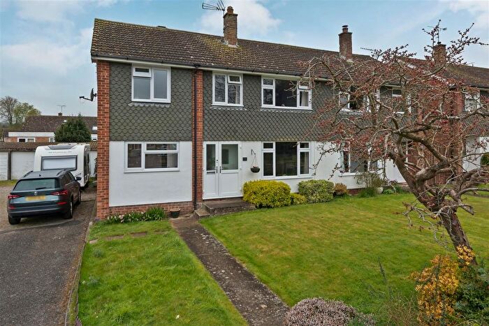 4 Bedroom Semi Detached House For Sale In Green Court, Bridge, CT4