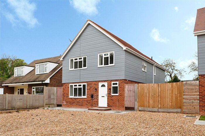 4 Bedroom Detached House For Sale In Bletchley Road, Milton Keynes, Buckinghamshire, MK17
