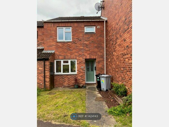 3 Bedroom Terraced House To Rent In Black Prince Avenue, Peterborough, PE6