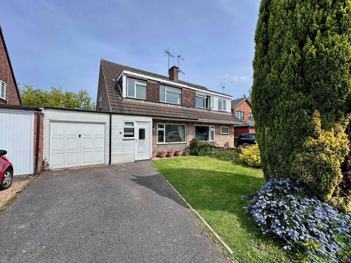 3 Bedroom House To Rent In Boyers Walk, Leicester Forest East, Leicestershire, LE3