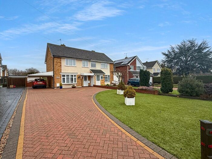 3 Bedroom Semi Detached House For Sale In Western Road, Silver End, Witham, CM8