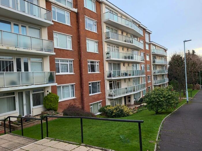 2 Bedroom Flat To Rent In Brynfield Court, Langland, Swansea, SA3