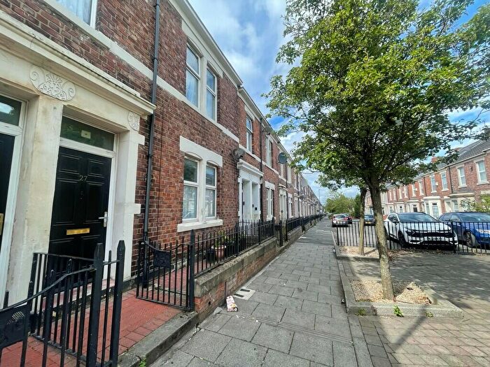 2 Bedroom Flat To Rent In Dilston Road, Newcastle Upon Tyne, NE4