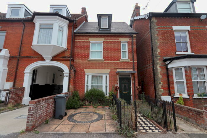 3 Bedroom End Of Terrace House To Rent In Victoria Street, Felixstowe, IP11