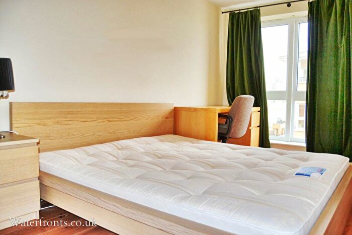 2 Bedroom Apartment To Rent In Jamestown Way, London, E14