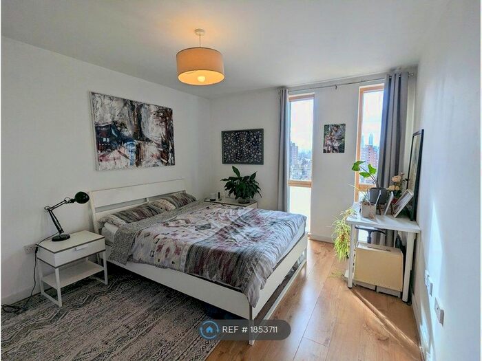 2 Bedroom Flat To Rent In Crampton Street, London, SE17