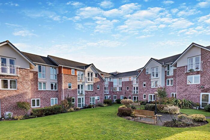 1 Bedroom Apartment For Sale In Jessop Court, Chester Road, Little Sutton, Ellesmere Port, CH66