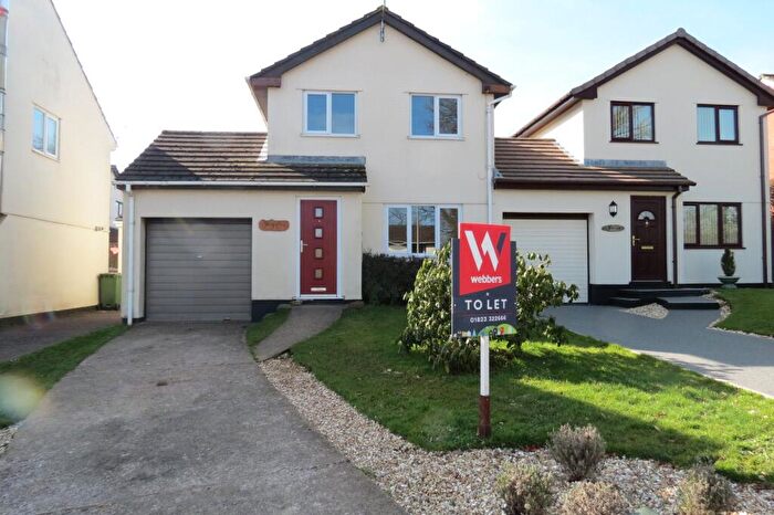 3 Bedroom Link Detached House To Rent In Parklands, Hemyock, Devon, EX15