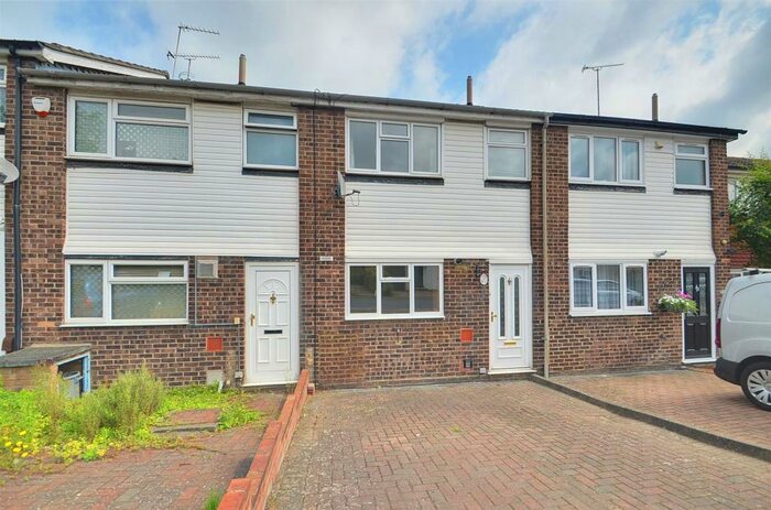 2 Bedroom Terraced House To Rent In Ladygate Lane, Ruislip, HA4