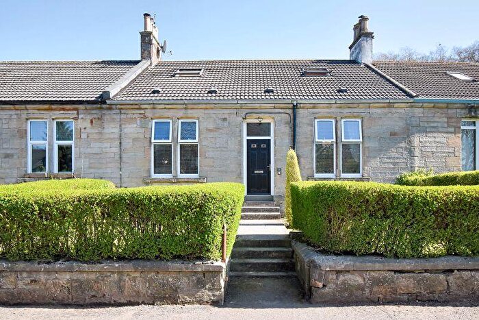 3 Bedroom Terraced House For Sale In Barrhill Terrace, Twechar, G65