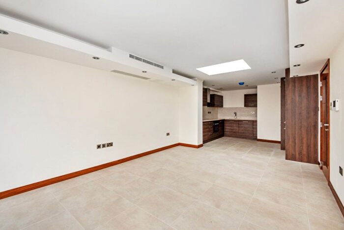 2 Bedroom Flat For Sale In Station Road, Harrow, HA1