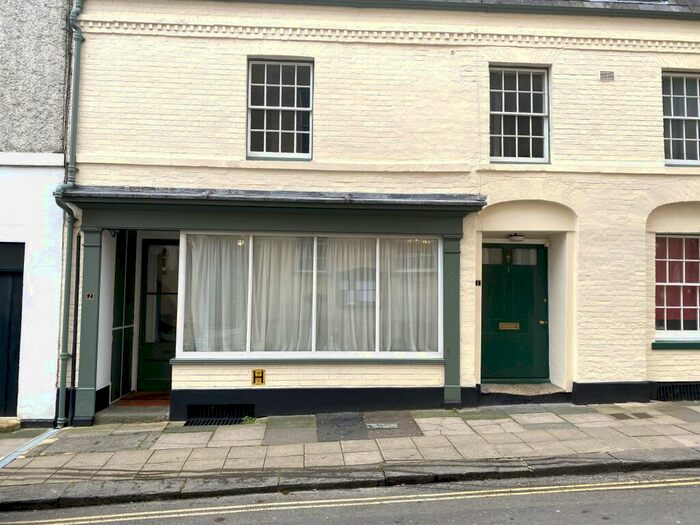 1 Bedroom Flat To Rent In St John's Street, Devizes, SN10