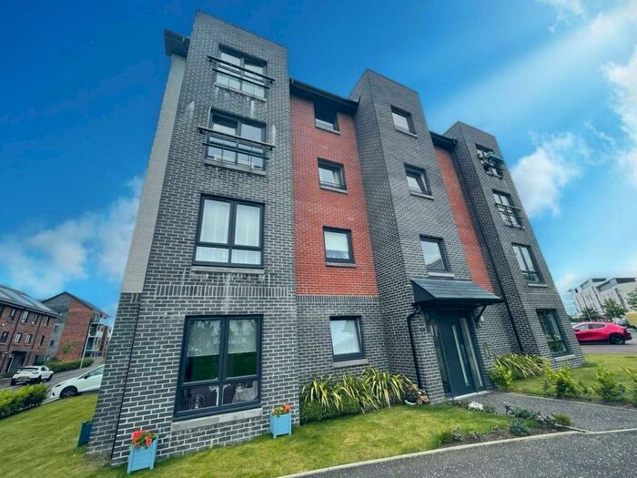 2 Bedroom Flat To Rent In Lapwing Crescent, Renfrew, PA4