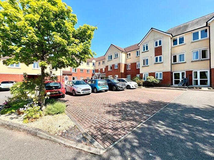 1 Bedroom Property For Sale In Penn Court, Calne, SN11