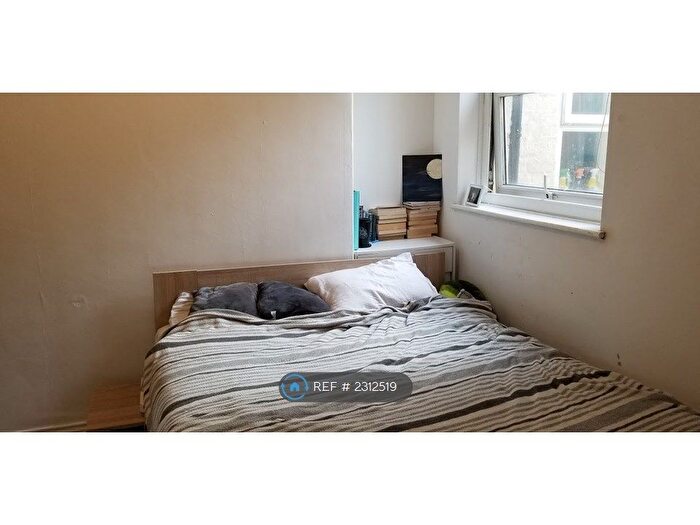 1 Bedroom Flat To Rent In Great Clowes Street, Salford, M7