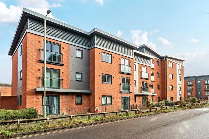 1 Bedroom Apartment For Sale In Marshall Road, Banbury, OX16