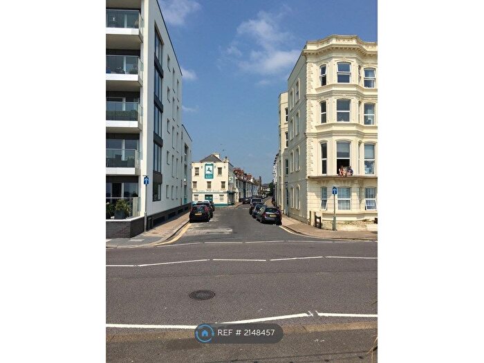 1 Bedroom Flat To Rent In Thorn Road, Worthing, BN11