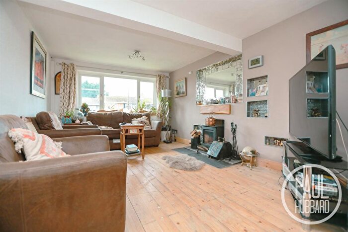 2 Bedroom Semi-Detached Bungalow For Sale In Glebe Road East, Kessingland, NR33