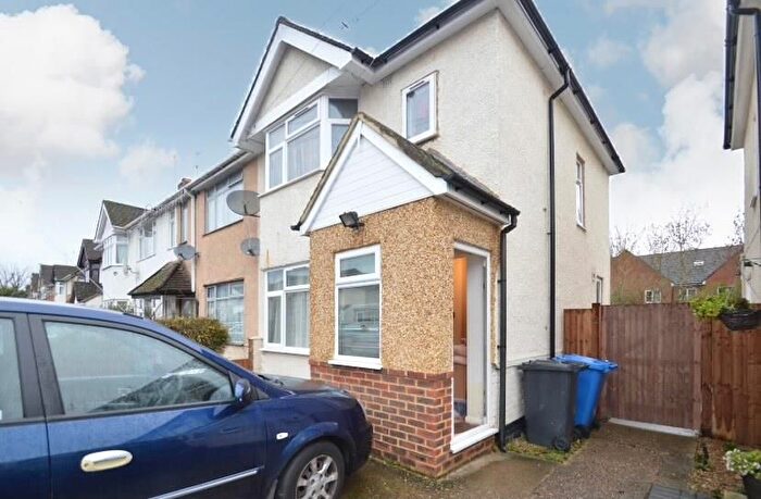 3 Bedroom Semi Detached House To Rent In Forest Road, Windsor, SL4