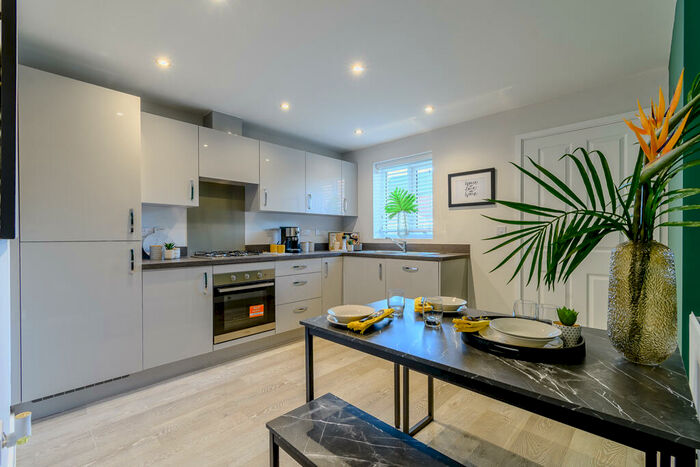 3 Bedroom Detached House For Sale In Wilsons Lane, Bedworth, CV7