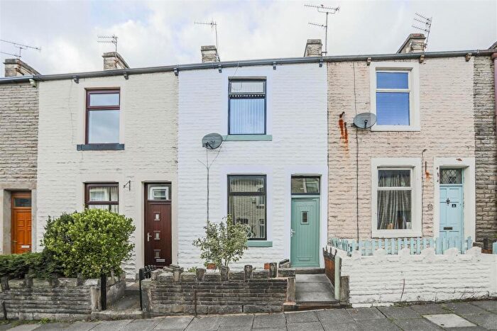 2 Bedroom Terraced House To Rent In Oak Street, Burnley, BB12