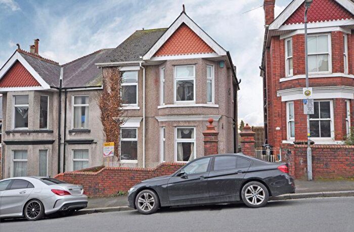 4 Bedroom Semi-Detached House For Sale In Spacious Period House, Dewsland Park Road, Newport, NP20