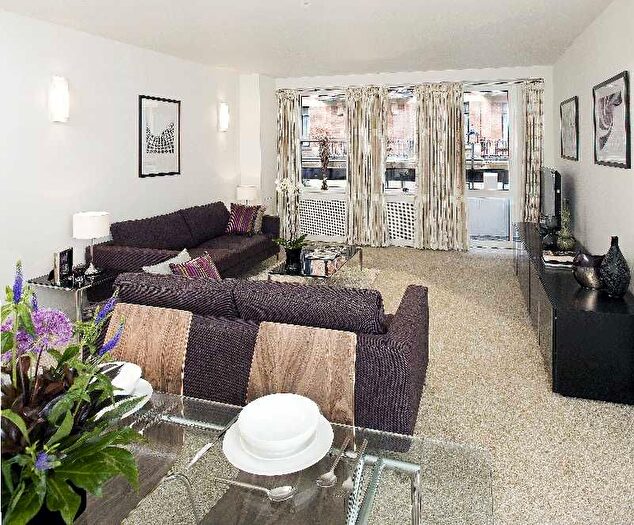 2 Bedroom Flat To Rent In Weymouth Street, Marylebone, W1W